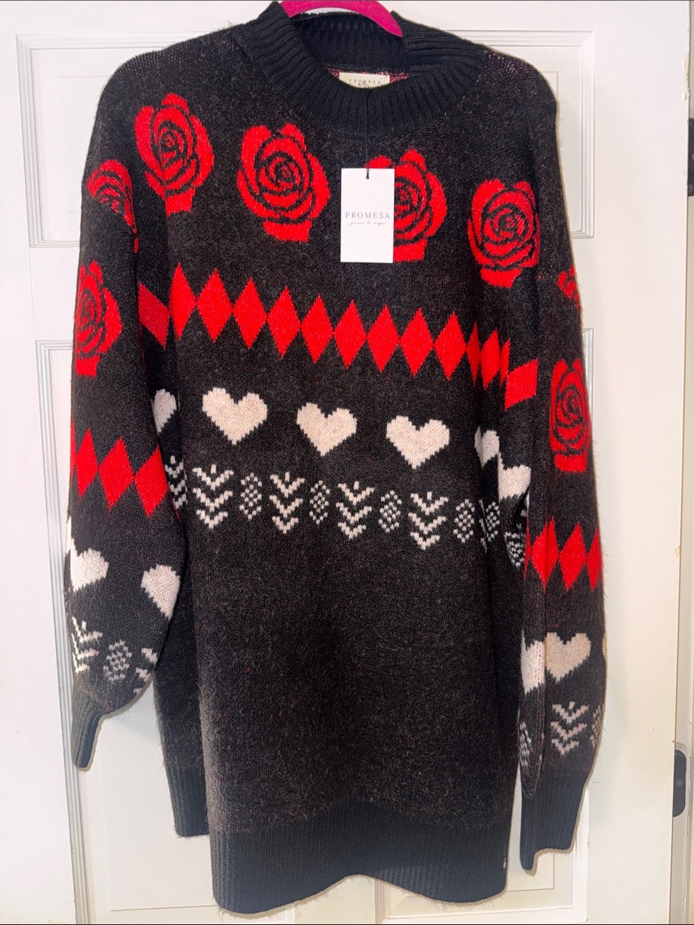 Promesa Black Sweater with Red Rose, White Heart & Red Diamond Pattern